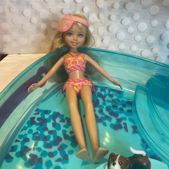 Vintage Barbie Wee 3 Friends 🏖️Pool And Patio PARTY PLAYSET MATTEL 2004 - Picture 10 of 16
